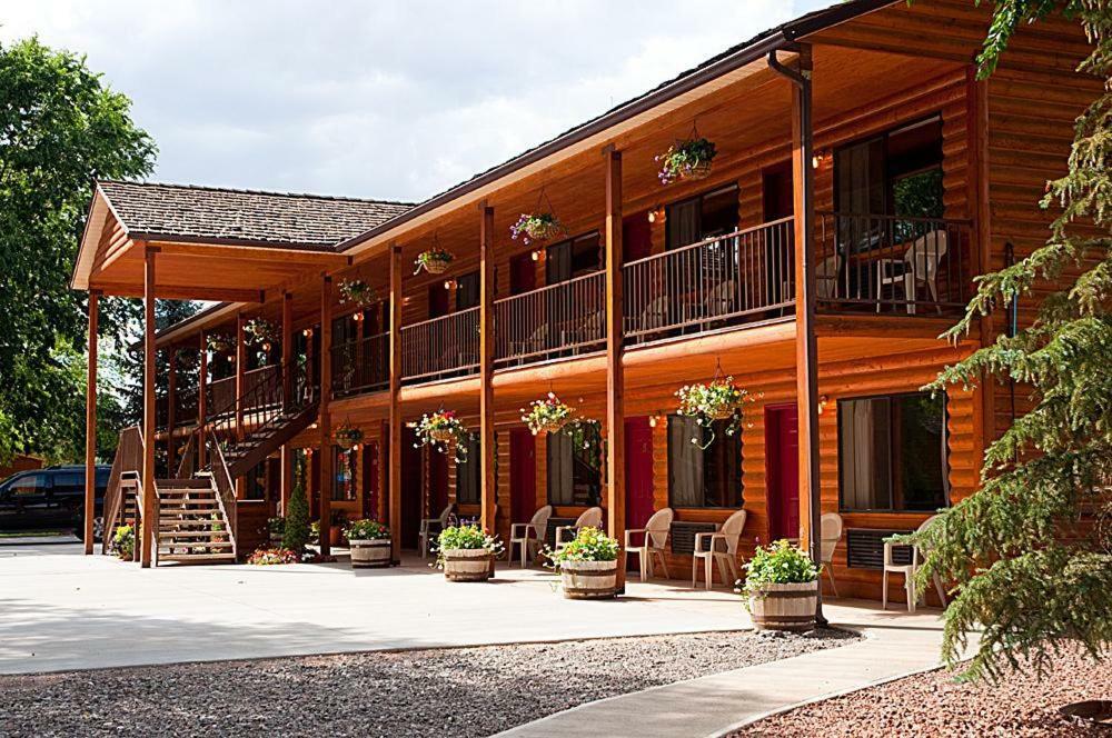 Austin'S Chuckwagon Motel Тори Екстериор снимка
